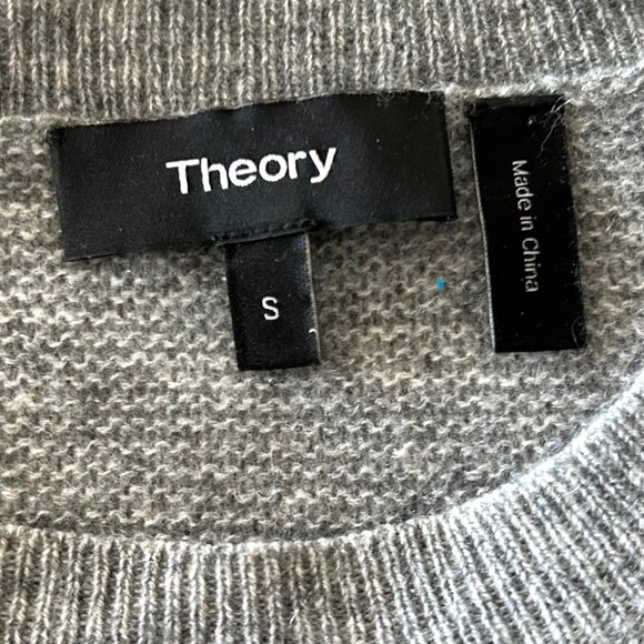 Theory Grey Cashmere Sweater Sz S - Picture 3 of 7
